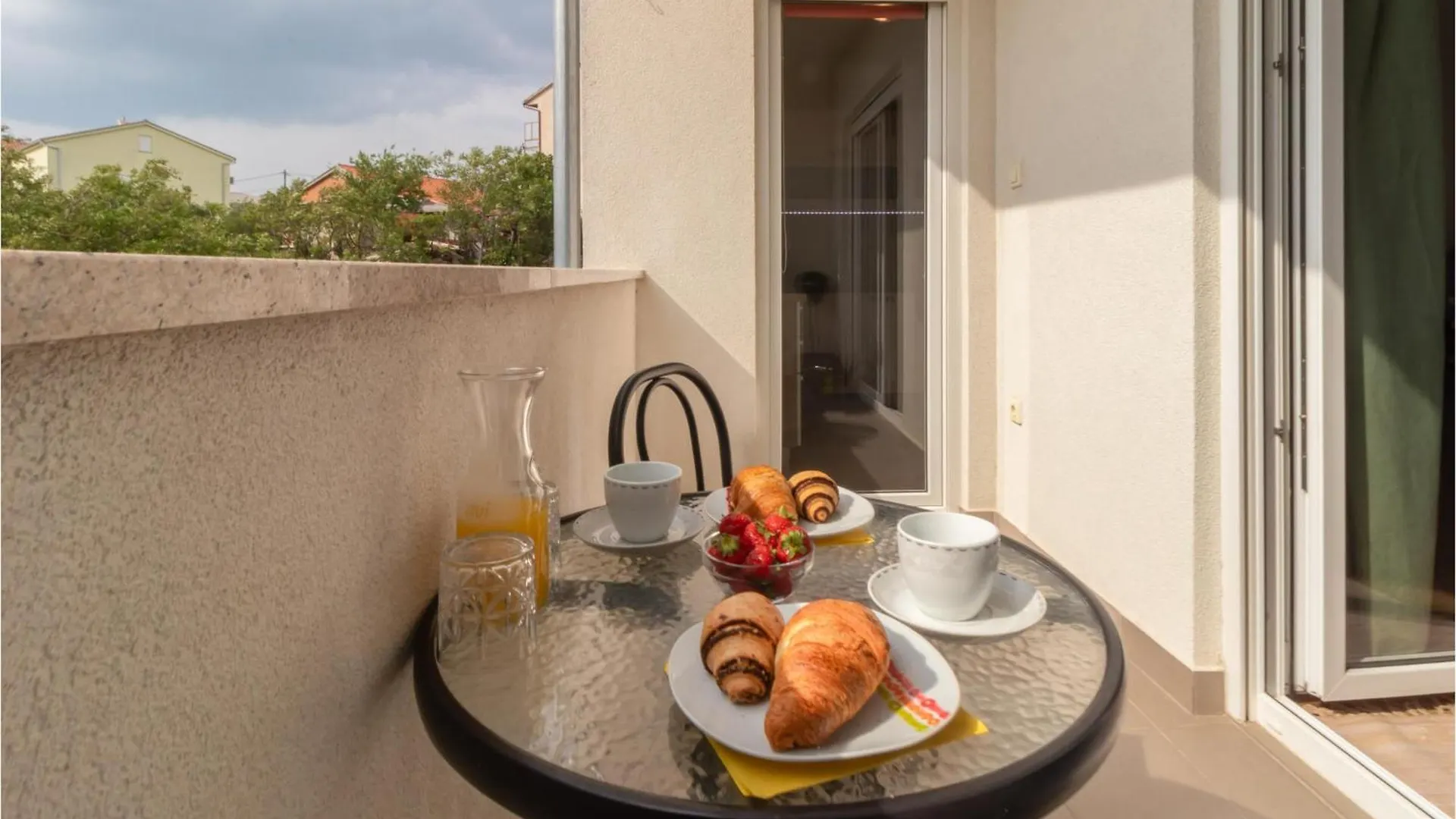 2 Bedroom Gorgeous Apartment In Novi Vinodolski