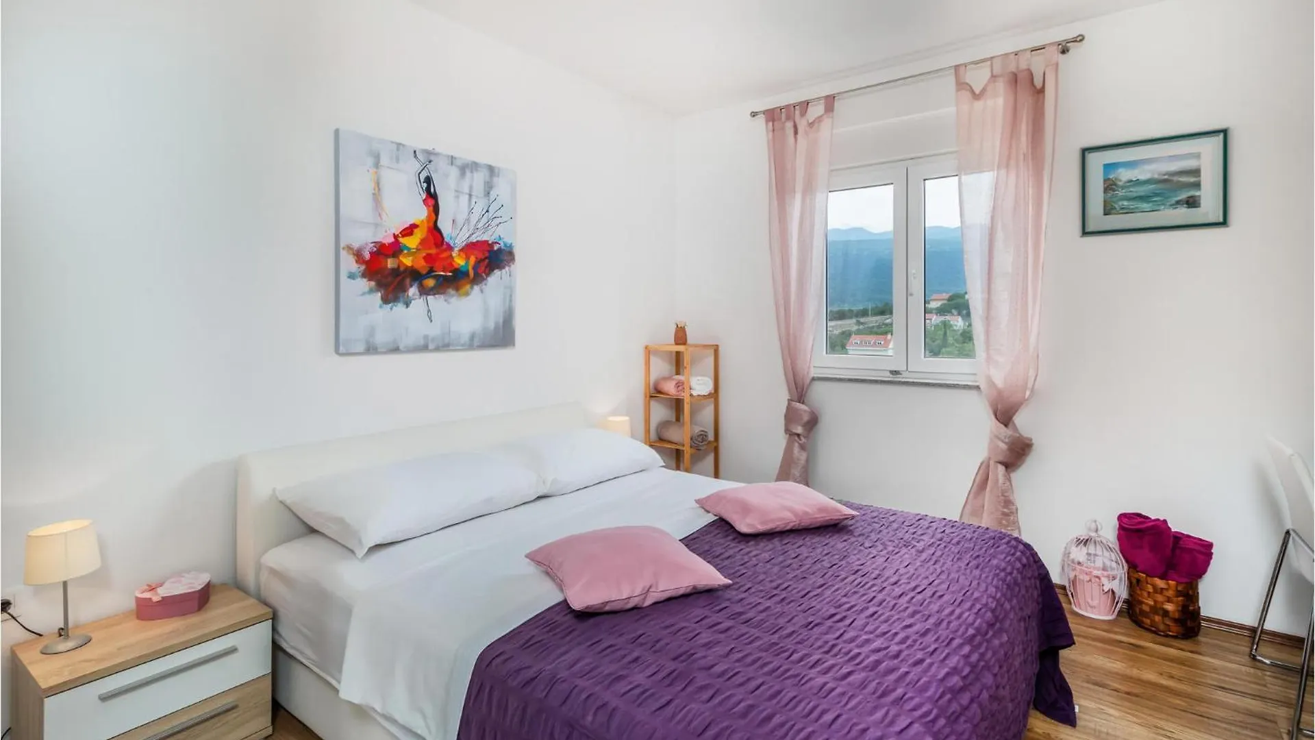 2 Bedroom Gorgeous Apartment In Novi Vinodolski